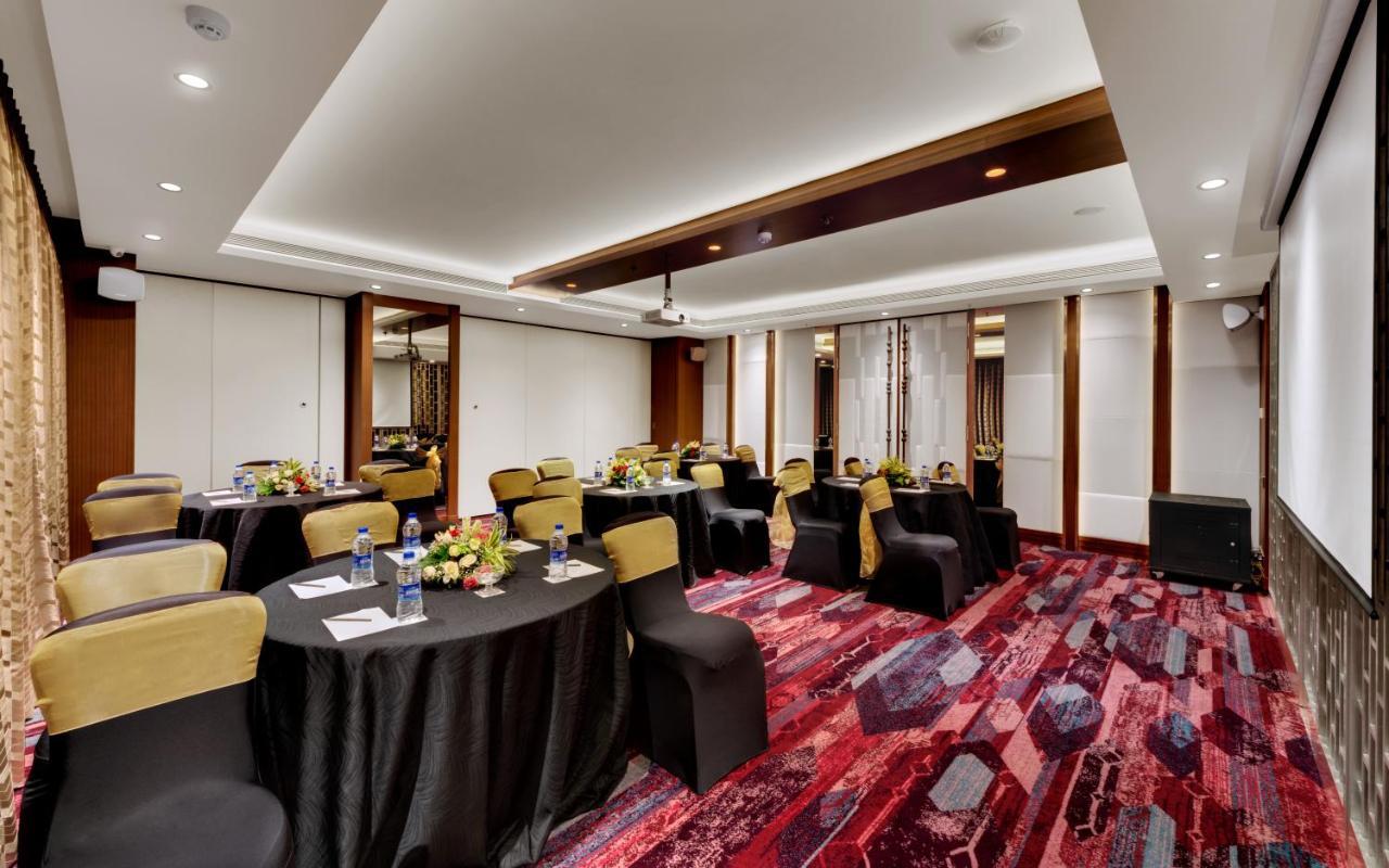 The Fern - Goregaon Mumbai Kültér fotó
